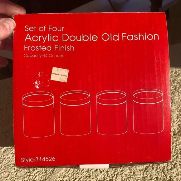 Jingle Bear (Christmas Bear from Emporium Capwell’s) Old Fashioned Cups NIP - Picture 3 of 7